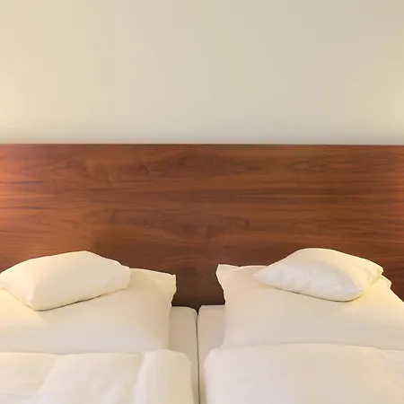 Hotel Venusberghotel 4*